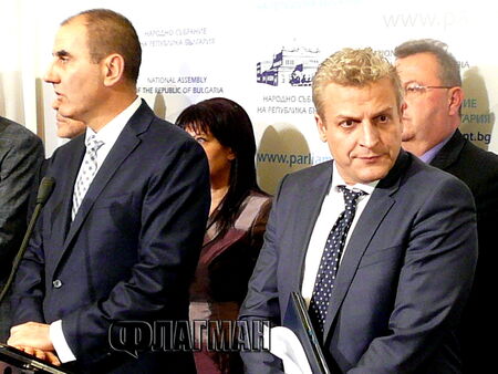 Ново обединение вдясно: Петър Москов и Цветанов правят коалиция