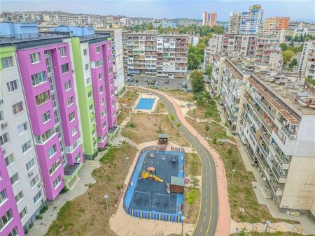 12 млн.лв. дават нов живот на междублоковите пространства в жилищни комплекси на Бургас