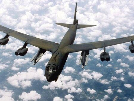 Ядрени US бомбардировачи прелетяха над България