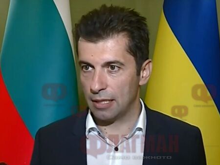 Кирил Петков: Ще внасяме евтин ток от Украйна