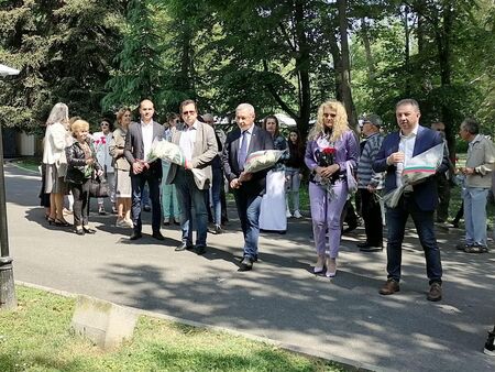 НФСБ отбеляза 24 май в Бургас: Този ден има много по-мащабни измерения, празнуваме българската държавност