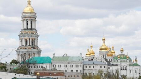 Украинската православна църква обяви независимост от руската
