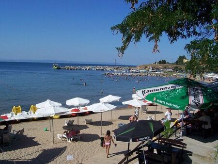 Министерството на туризма: Централният плаж в Черноморец е ползван без правно основание