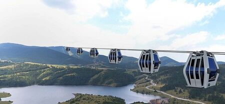 В Сърбия откриха най-дългия панорамен лифт в света