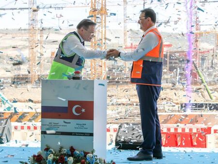 В Турция започна строителството на четвърти енергоблок на атомната централа