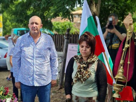 В странджанското село Бръшлян откриха паметна плоча на загиналите герои на България
