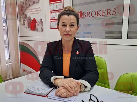 Защо Елена Параскова - една от успелите жени в Бургас, стана учредител на гражданско обединение „Бургазлии“