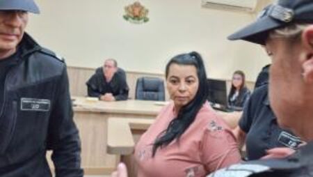 Дават на съд „Мама Айше“ от Пловдив с обвинение, че е убила осиновеното от нея бебе