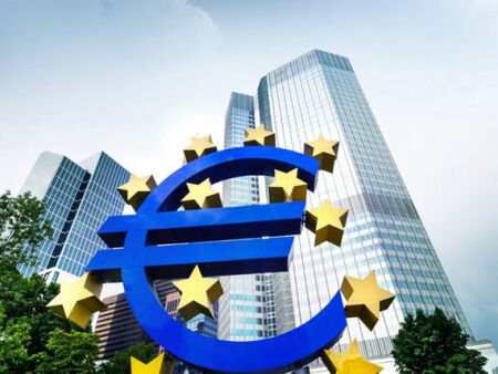 EЦБ ни удари за еврозоната, инфлацията ни е висока