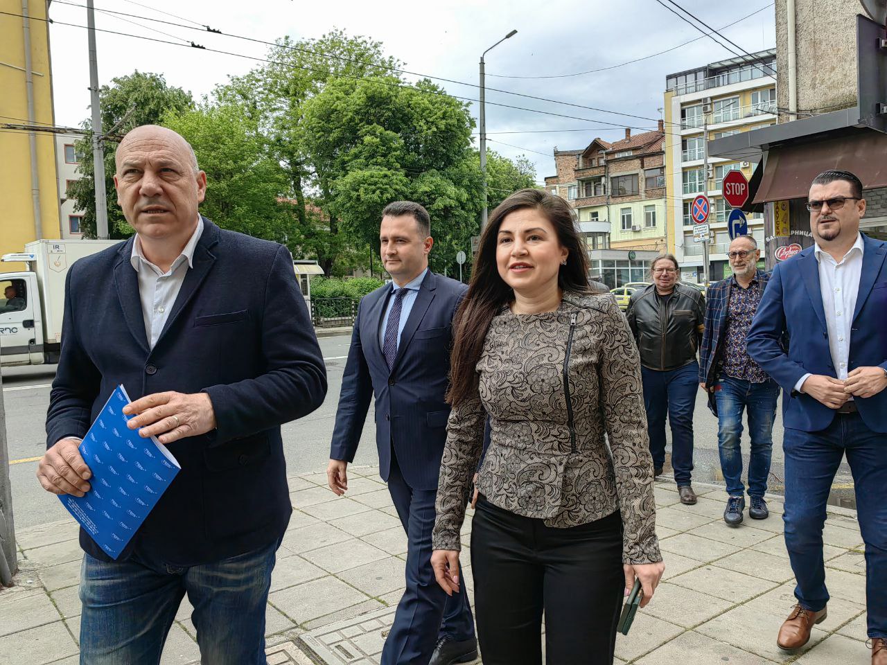 ГЕРБ-СДС регистрираха листа в Бургас, убедени в тоталната на 9 юни