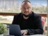 Веселин СТАМЕНОВ, писател