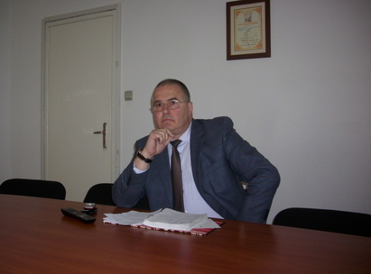 Шефът на БСП се изнерви от Стойновски