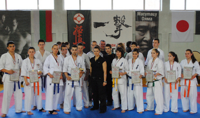 Киокушин Спирит–Бургас с четири 1-ви места от турнир "Купа Варна 2011"