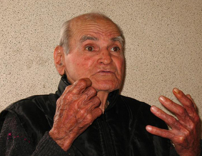 Кметът на Несебър се погрижи за Атанасчо, 85-годишен