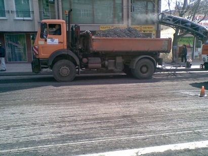 Затварят "Ботева" за осем дни преди рязането на лентата