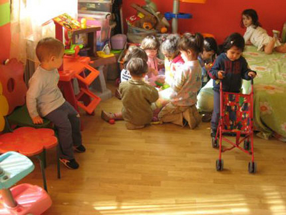 210 са незаетите  места в бургаските детски градини