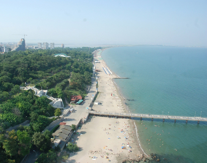 Община Бургас готова да поеме грижата за Централния плаж