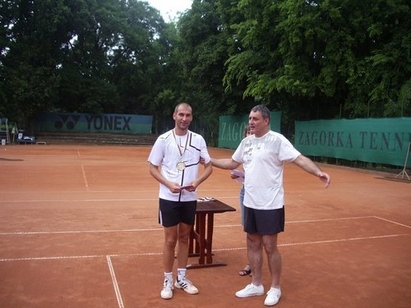 Бургаски полицай стана шампион по тенис