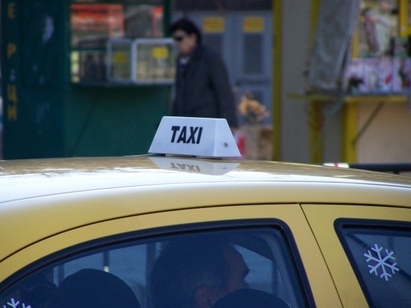 Таксиджиите по морето  бесни на бедните туристи
