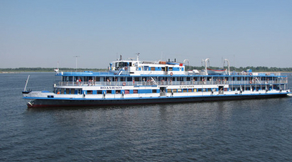 Кораб "България" потъна във Волга