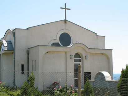 Нагли крадци опоскаха църквата в с. Резово