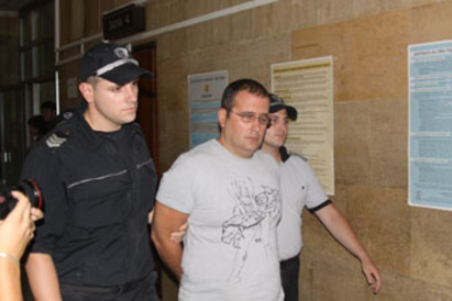 Наркофараона Байков остава в ареста, обвинен в изнудване