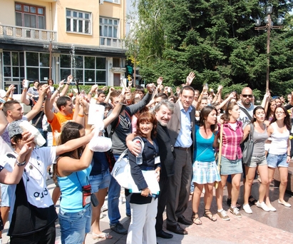 Национална кампания "Всички имаме грижата" започва от Бургас
