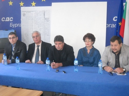 “Синята коалиция” подписва споразумение с Димитър Николов, поставя му условия