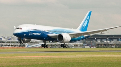 Първият Boeing 787 Dreamliner заминава за Токио