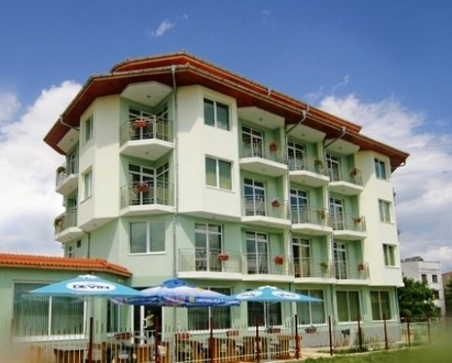 Отнемат хотел „Кристал” в Равда, строен с пари по САПАРД