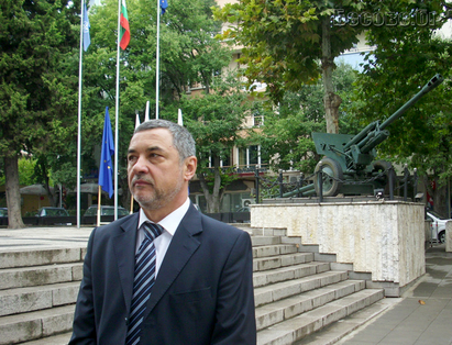 Валери Симеонов напусна ОбС в Бургас, стяга НФСБ за извънредни избори