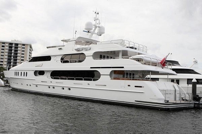 Босът на губещата ЛУКойл Валентин Златен си поръча яхта за 20 милиона евро