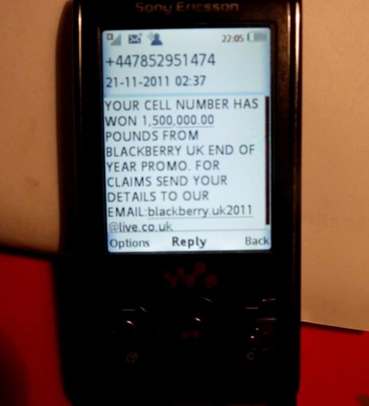 И блекбери телефоните забъркаха в измама за 1,5 млн. паунда