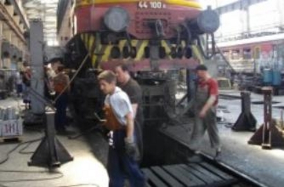 От 318 души в Локомотивното депо в Бургас съкращават 70