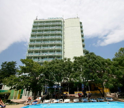Култовият хотел „Свежест” е най-свежото предложение в Слънчев бряг