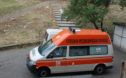 Пешеходка е пострадала след катастрофа в Бургас