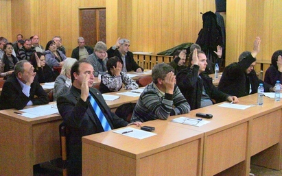 Пълна промяна в Общинския съвет на Средец, кметът Иван Жабов ще има трети заместник