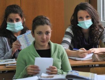 Грипната епидемия в Бургас остава в сила. Учениците до сряда са във ваканция