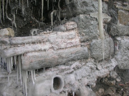 Намериха каменен саркофаг от римско време във Военната база в Сарафово