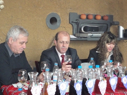11 производители се бориха за най-добро вино на Приморско, кметът Германов ги оцени