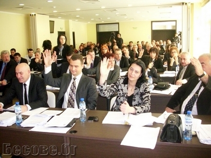 Дебнене „Стани да седна“ на днешната общинска сесия в Бургас