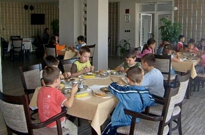 Камено подновява столовото хранене в училищата