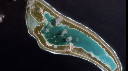 Потъваща държава си купува остров, ще се преселва