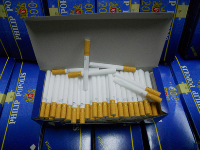 Откриха над 10 000 цигарени гилзи във вратите на „Опел Зафира”