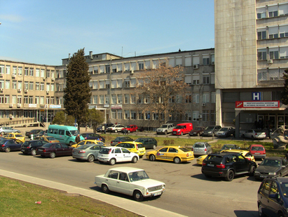 Трактор се блъсна пред къща в с. Трояново, рани дете