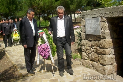 НФСБ почете жертвите на турския геноцид в Българово