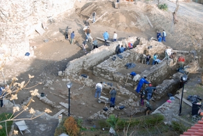 Археолози откриха рицарски кинжал в Созопол