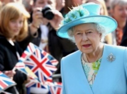 Кралица Елизабет II с диамантен юбилей