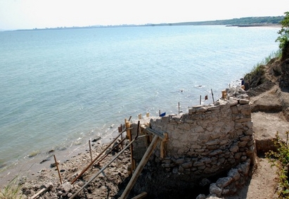 Църква и масивна римска сграда разкриха  разкопките край Сарафово