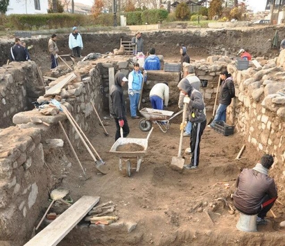 Откриха гърне с пари, заровено на Буджака край Созопол